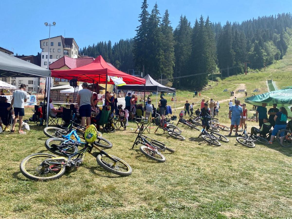 Luxury Aparthotel Studenets Pamporovo Bagian luar foto